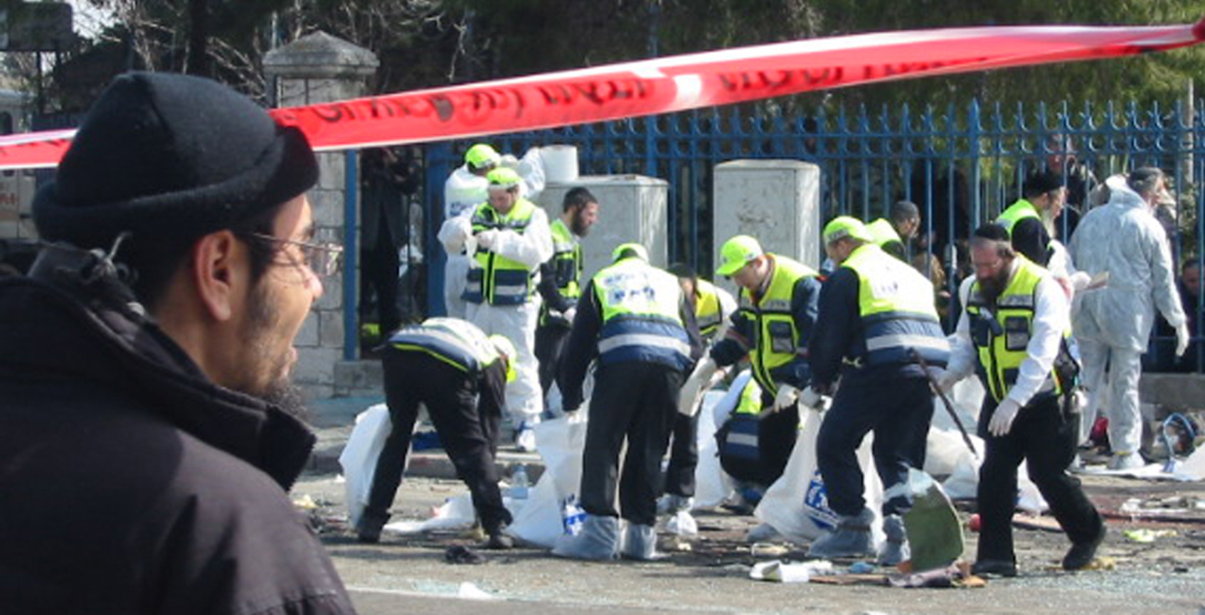 Ein Anschlag auf die Buslinie 19 in Jerusalem forderte im Januar 2004 elf Todesopfer.